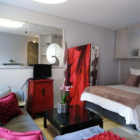 Exclusif ! Grand Studio Dans Avec Piscine Apartment *